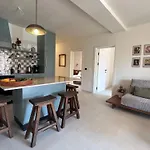 Steps To Beach 3 Bedrooms 2 Bathrooms 2 Kitchens With A Terrace - 2 Parking Spots - Sea View